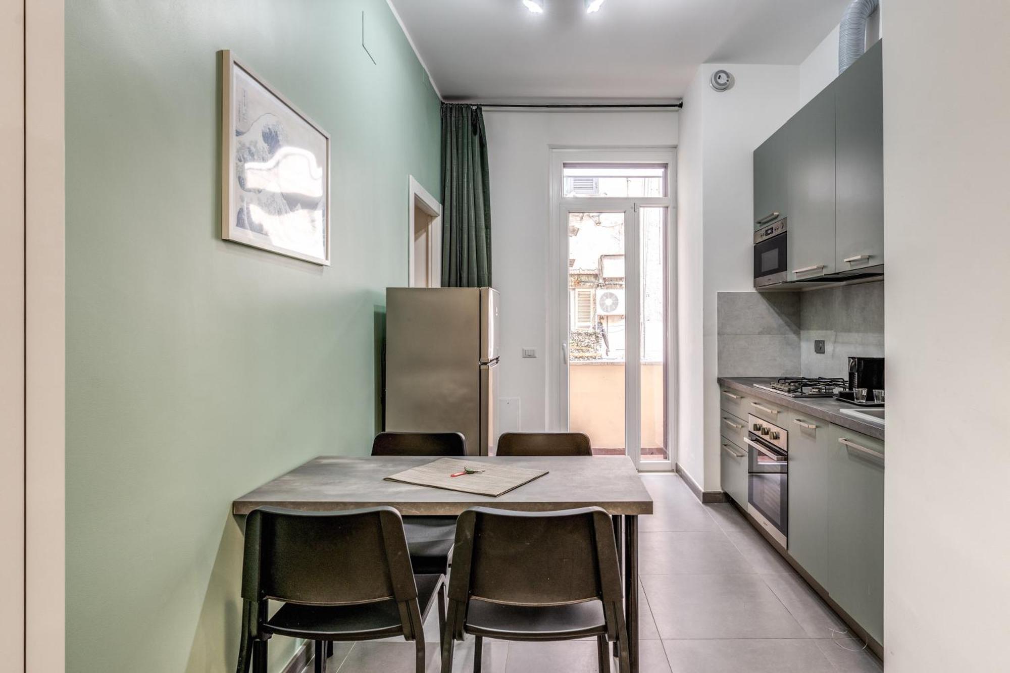 New Flat Near Termini Station Roma