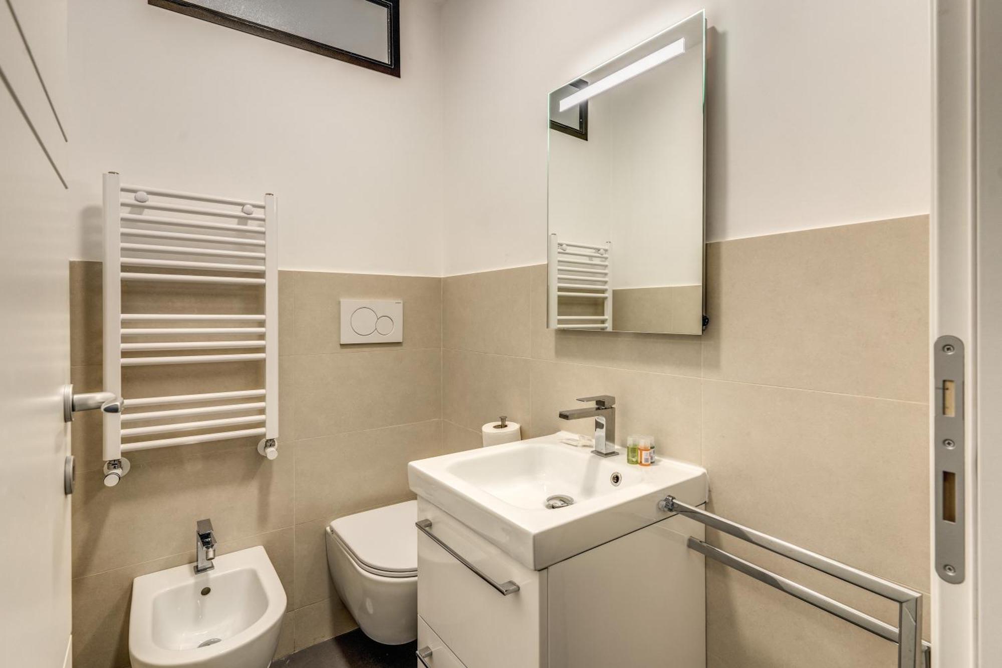 New Flat Near Termini Station Apartamento *
